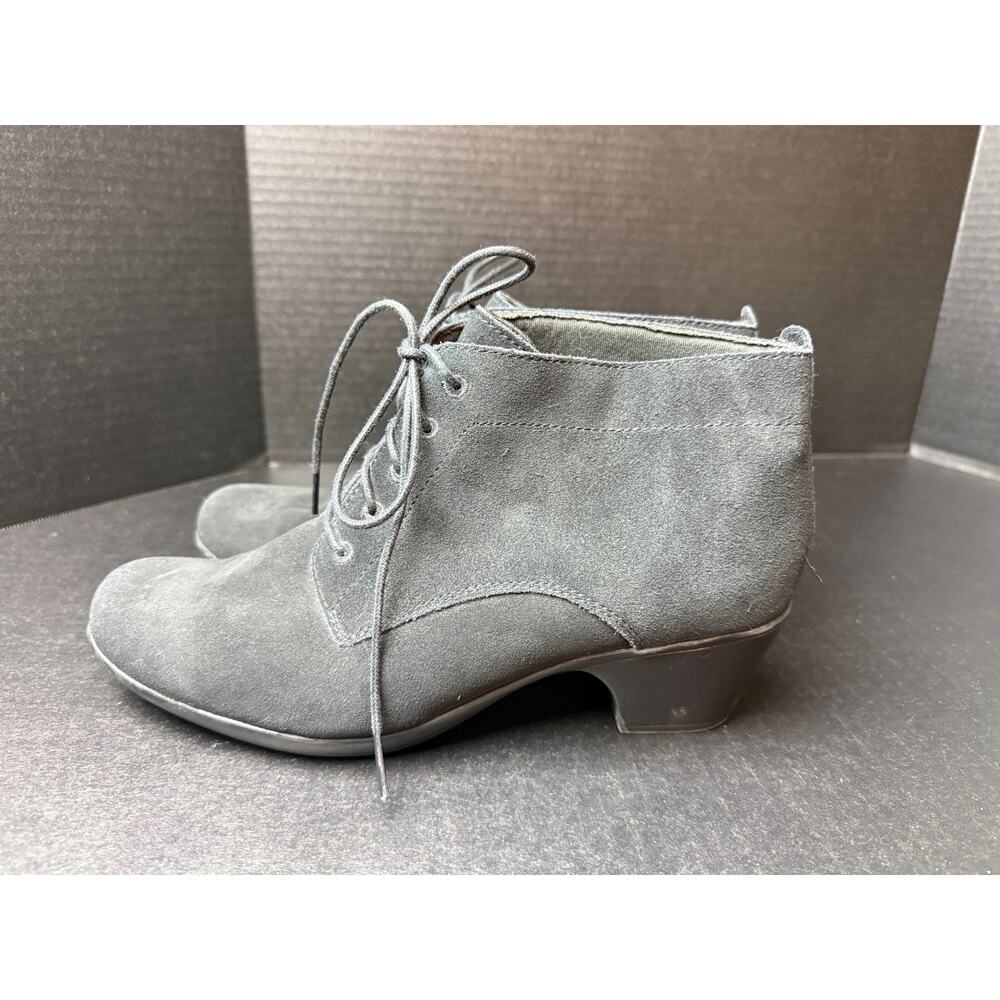 Clarks Bendables 10W BLACK Suede Ankle Bootie Lace Up Academia Witchy *READ